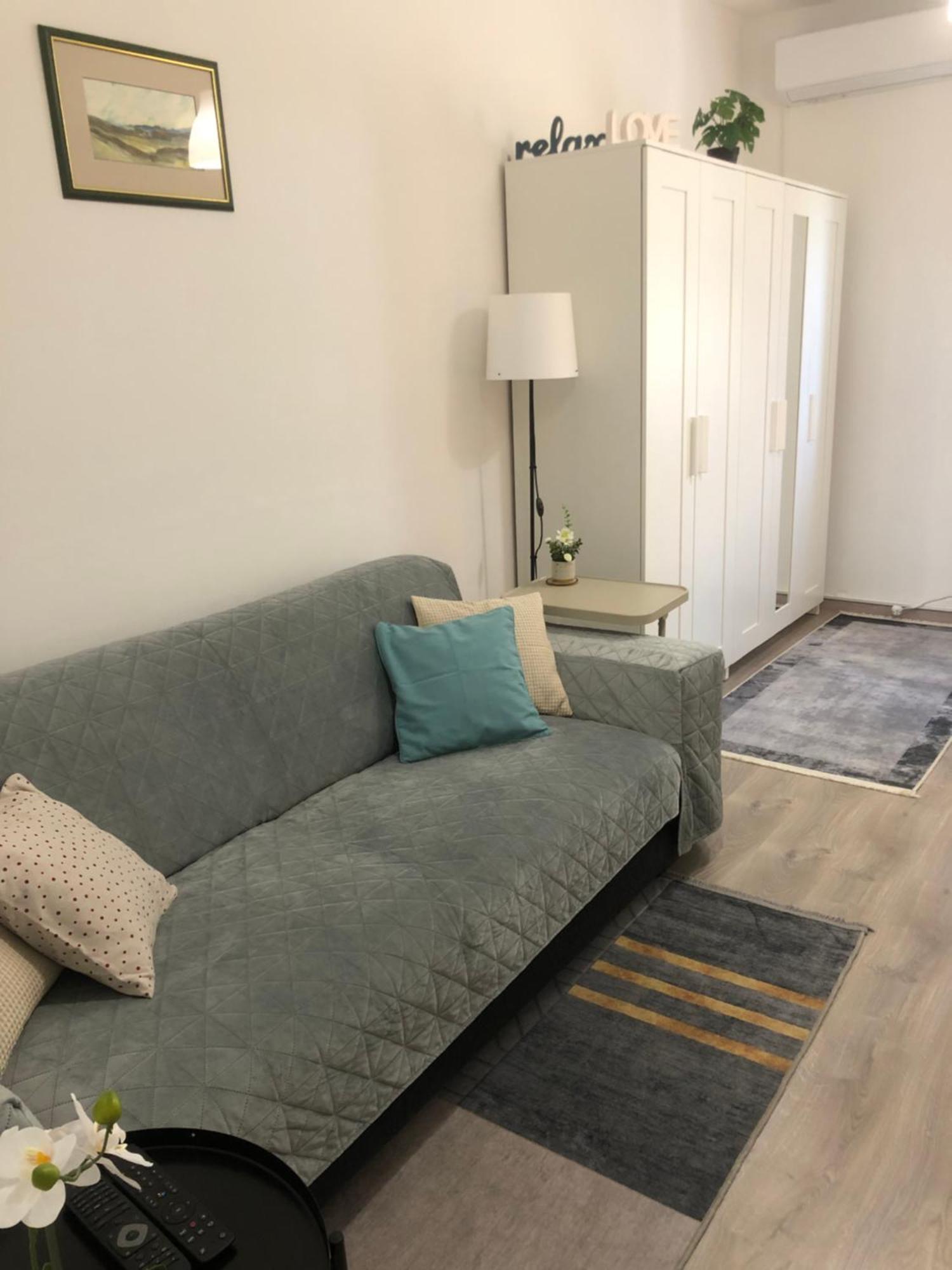 Studio Stipe- With Free Parking, Self Check-In 0-24 Zagreb Exterior photo