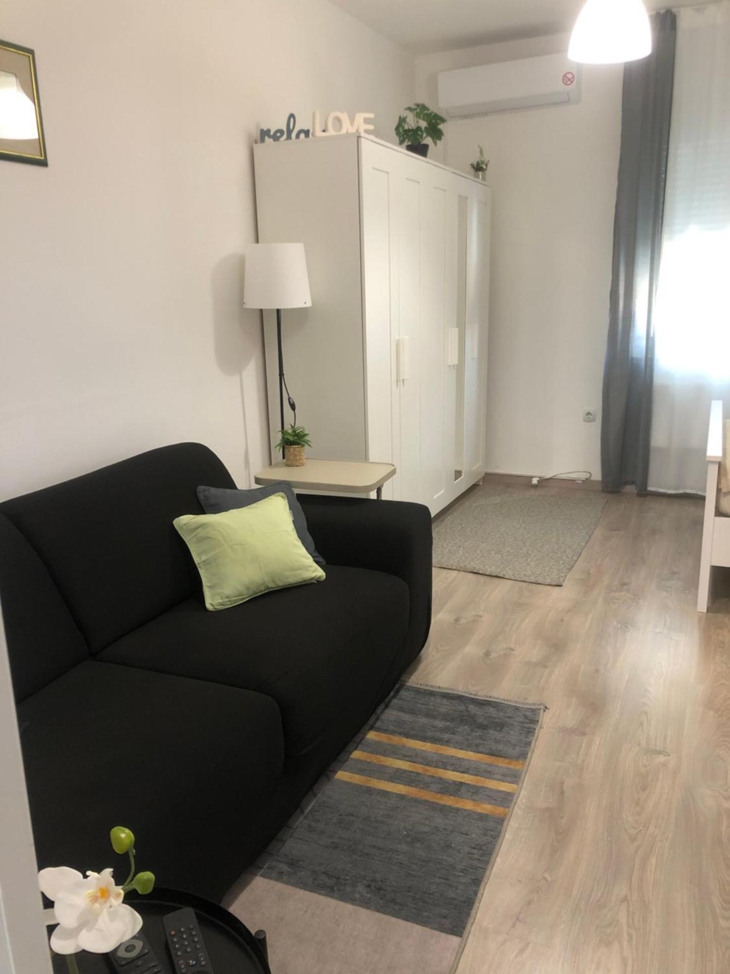 Studio Stipe- With Free Parking, Self Check-In 0-24 Zagreb Exterior photo